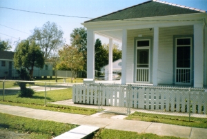 Algiers, Wagner St.